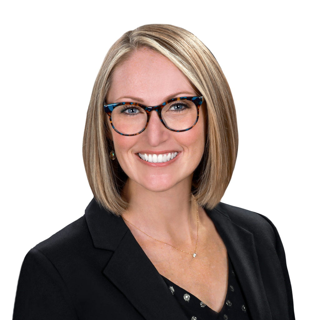 Molly Gauntt PROFILE PICTURE